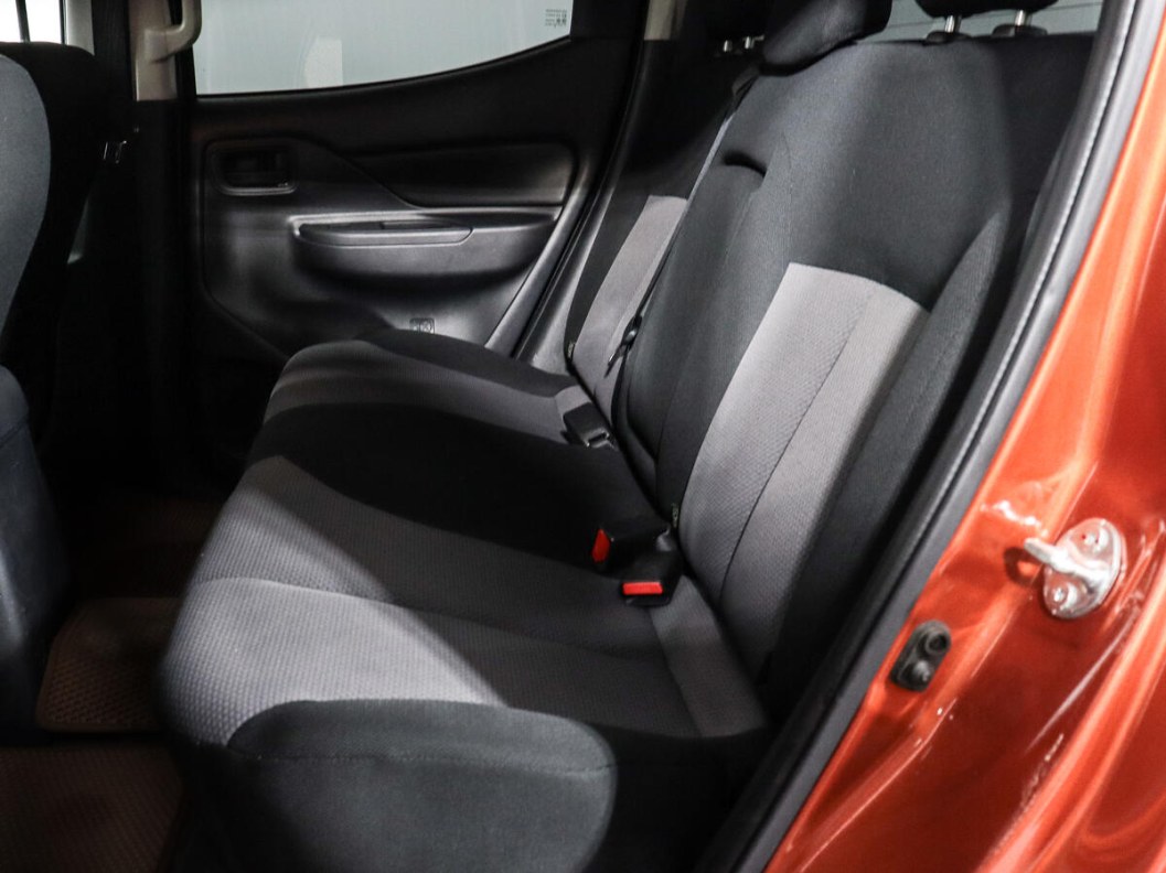 Mitsubishi L200 Invite 2.4 МКПП фото 12