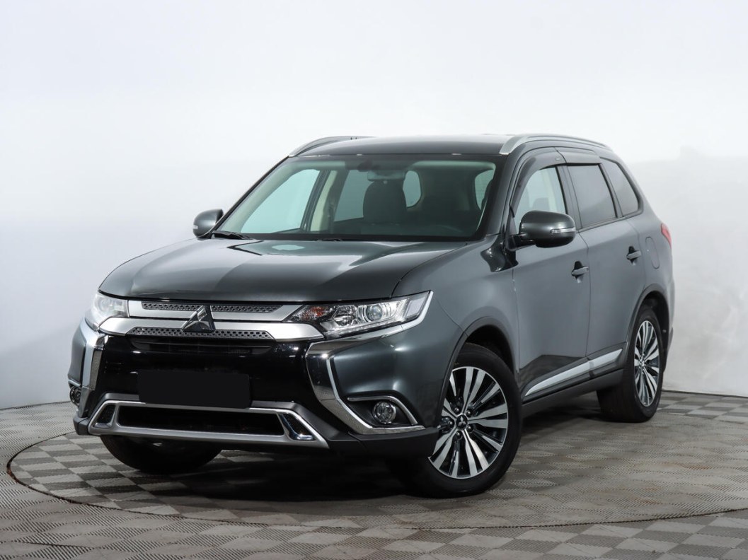 Mitsubishi Outlander Ultimate 2.4 CVT фото 3