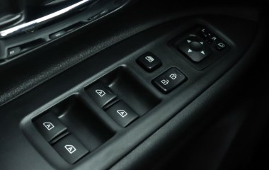 Mitsubishi Outlander Ultimate 2.4 CVT превью 11