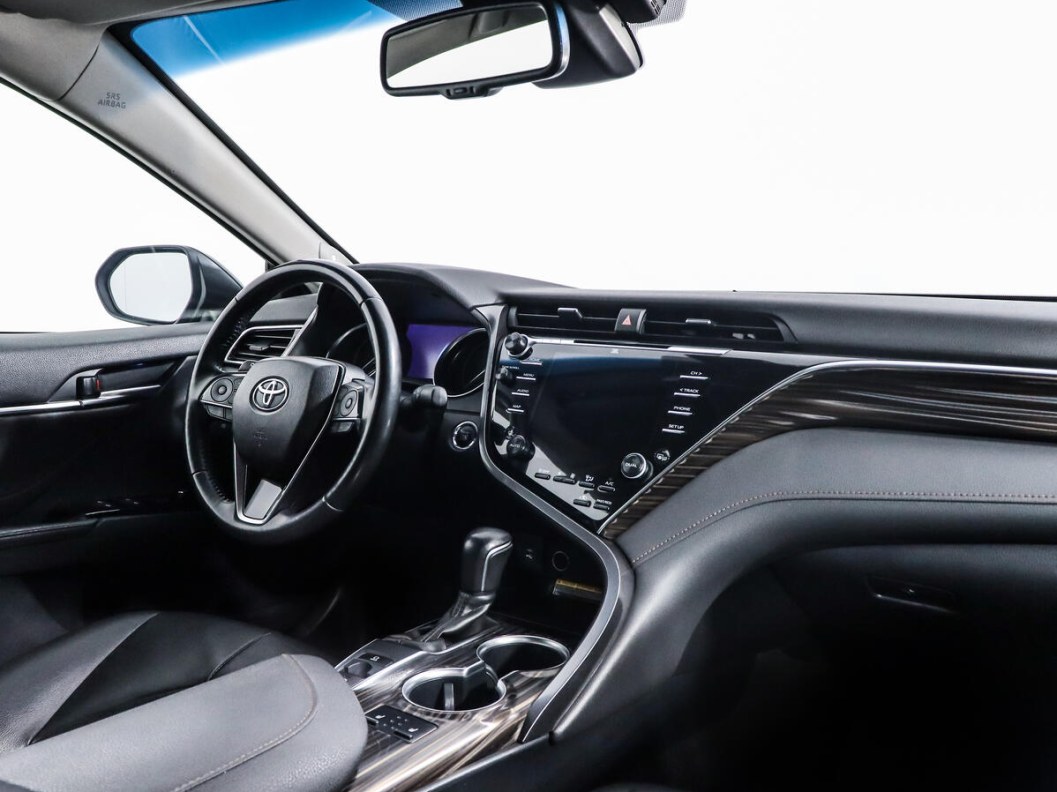 Toyota Camry Стандарт Плюс 2.0 АКПП фото 11