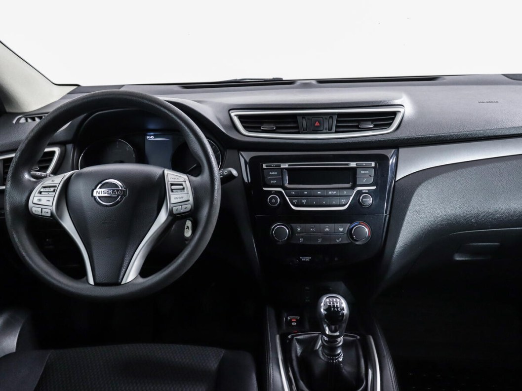 Nissan Qashqai XE 1.2 МКПП фото 10