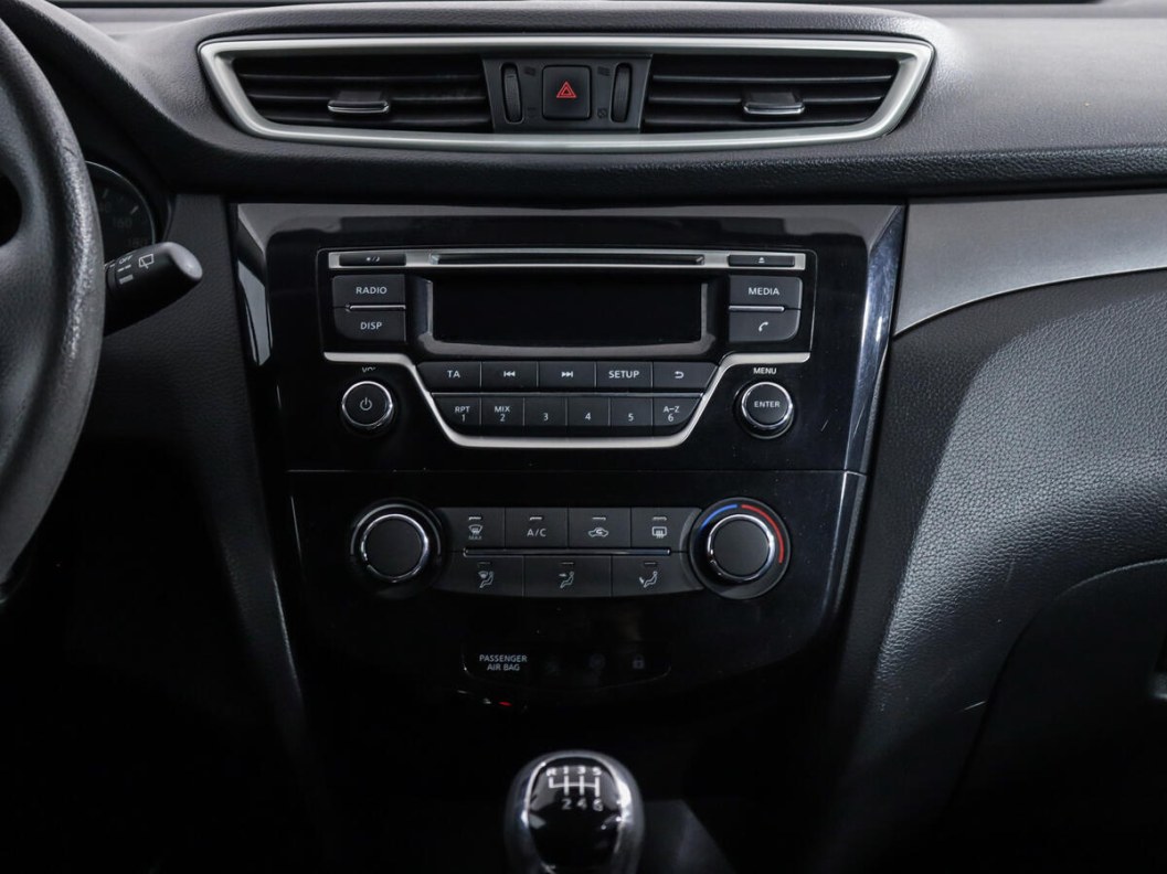 Nissan Qashqai XE 1.2 МКПП фото 13