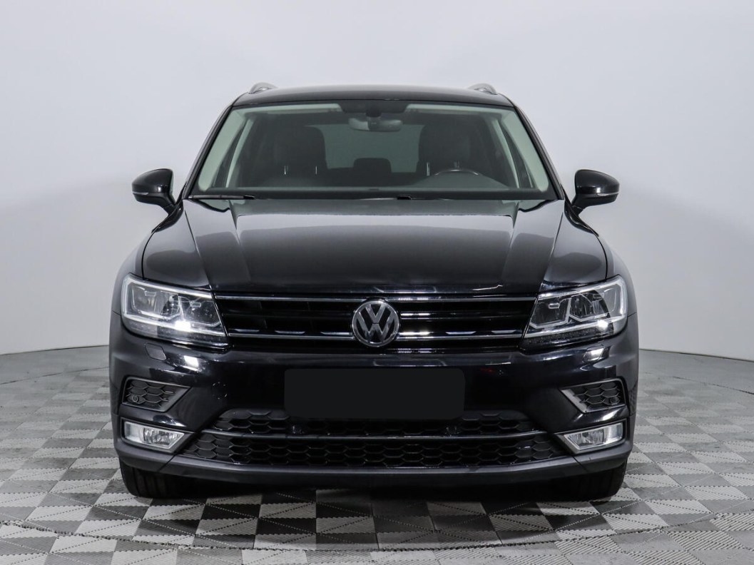 Volkswagen Tiguan Comfortline 2.0 DSG фото 2