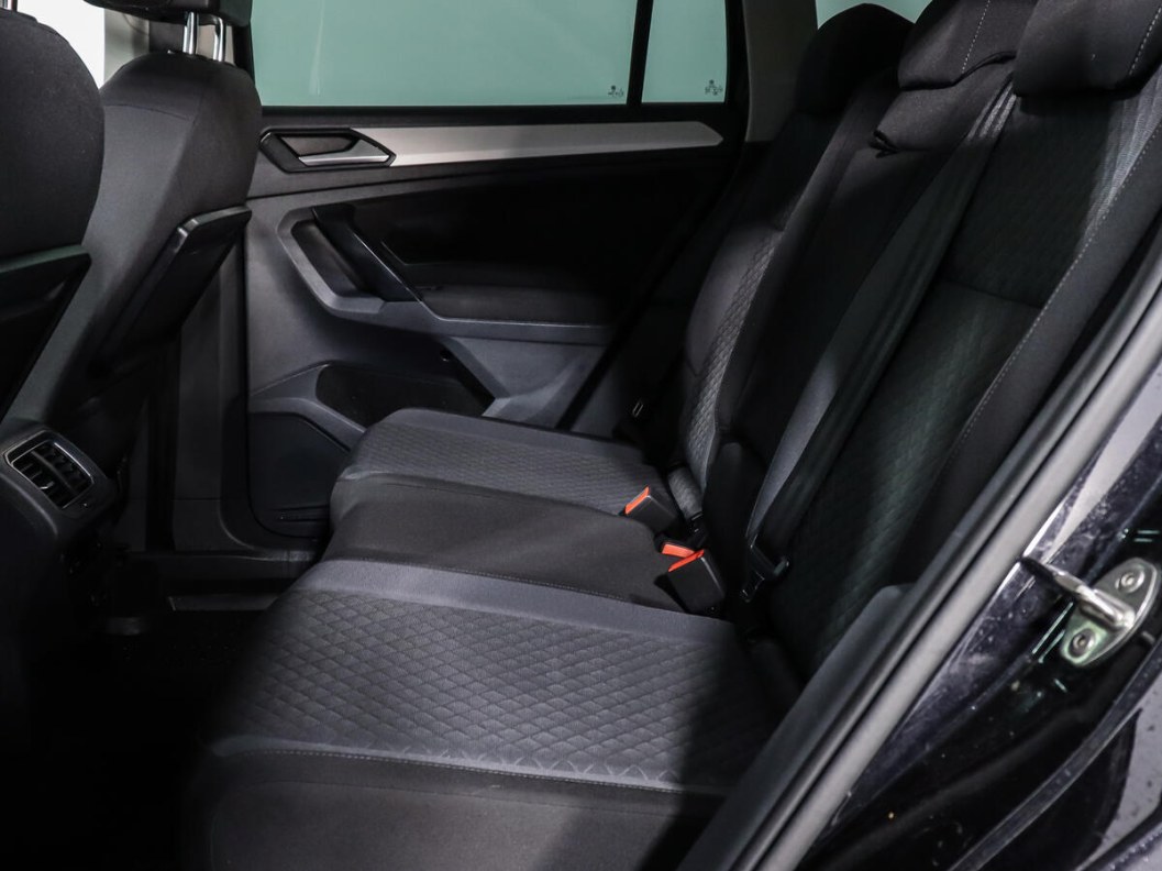Volkswagen Tiguan Comfortline 2.0 DSG фото 13