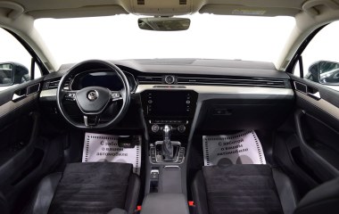 Volkswagen Passat Business 1.8 DSG превью 10