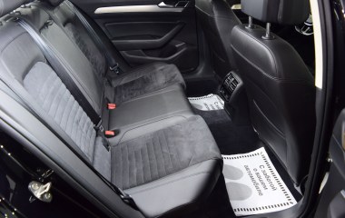 Volkswagen Passat Business 1.8 DSG превью 12