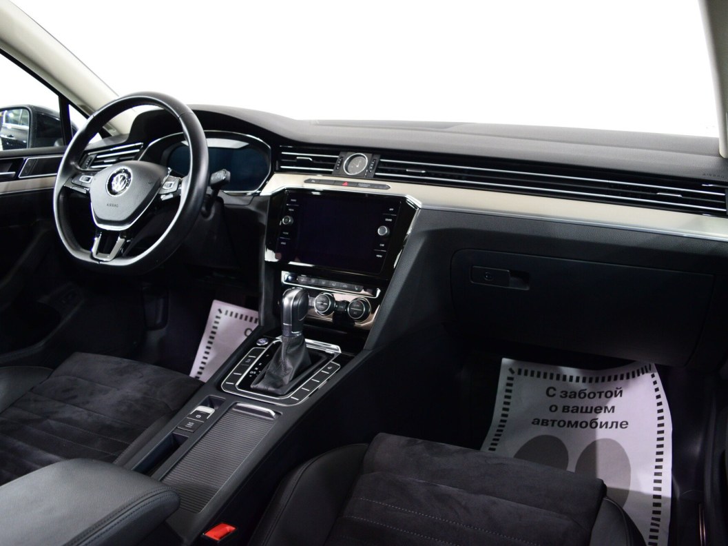 Volkswagen Passat Business 1.8 DSG фото 21