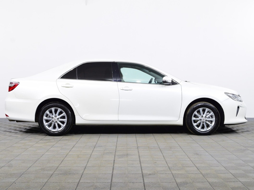 Toyota Camry Престиж 2.5 АКПП фото 8