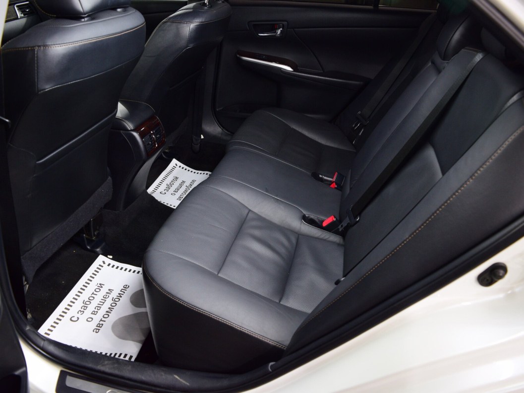 Toyota Camry Престиж 2.5 АКПП фото 13