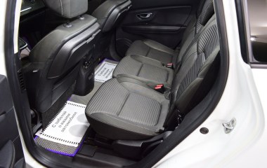 Renault Scenic 1.5 АМТ превью 13