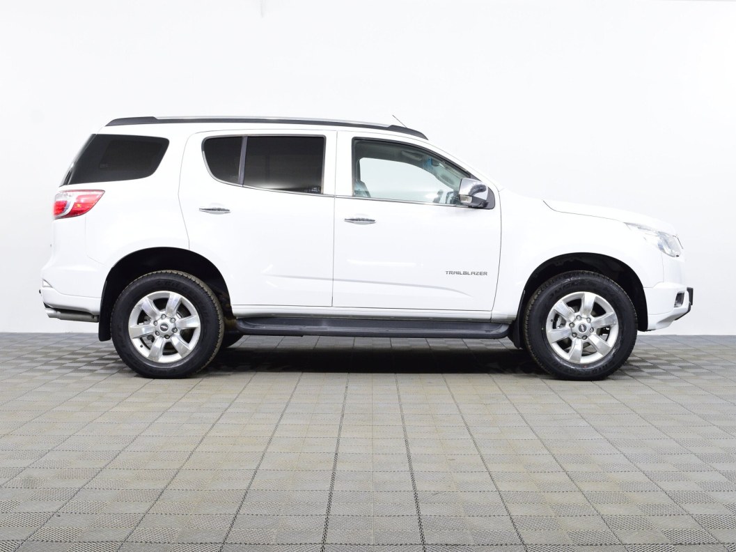 Chevrolet TrailBlazer LTZ 2.8 АКПП фото 8