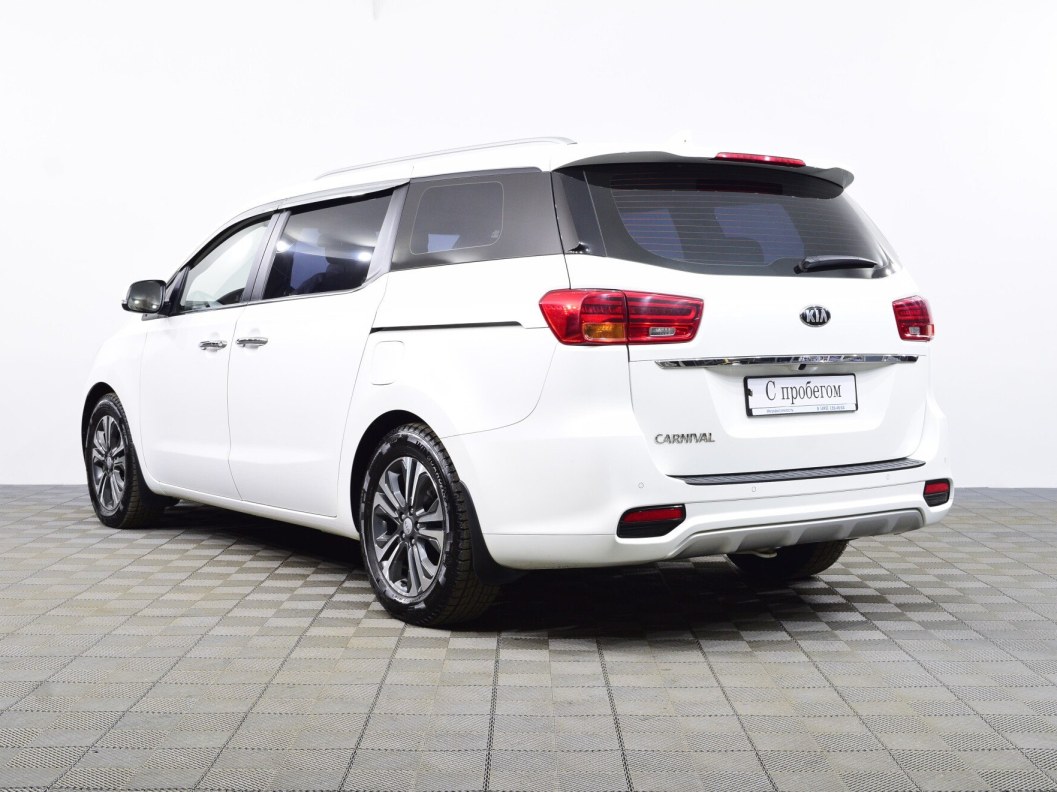 Kia Carnival 2.2 АКПП фото 5