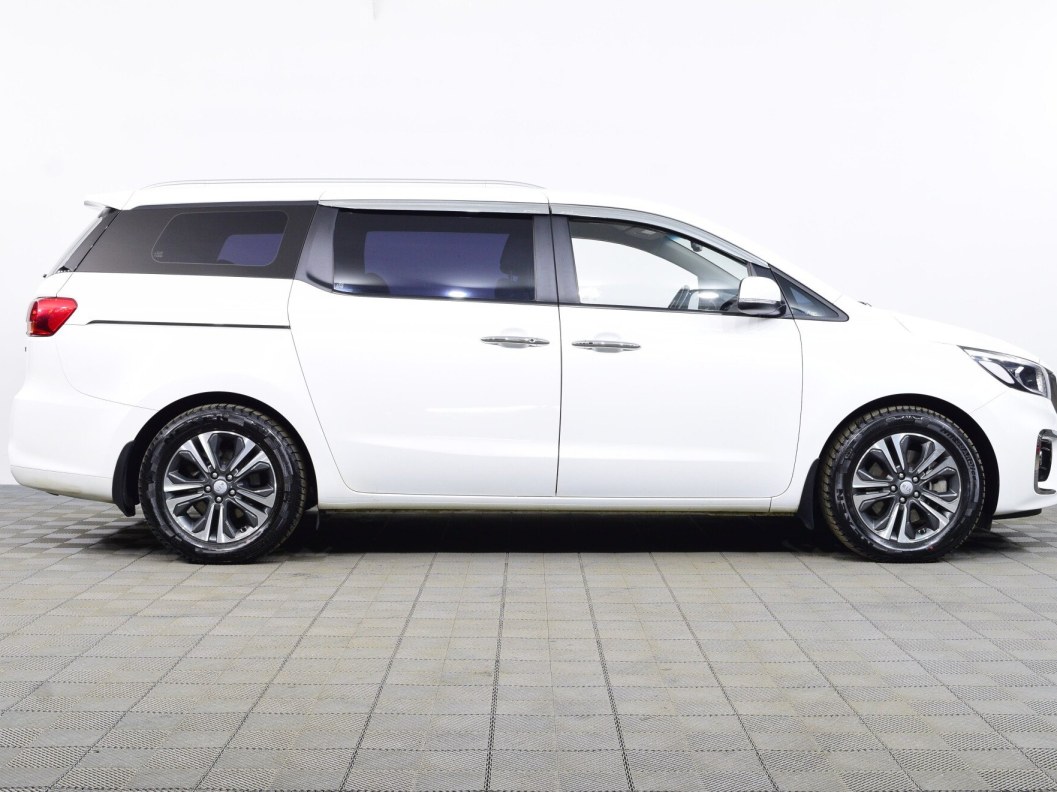 Kia Carnival 2.2 АКПП фото 8