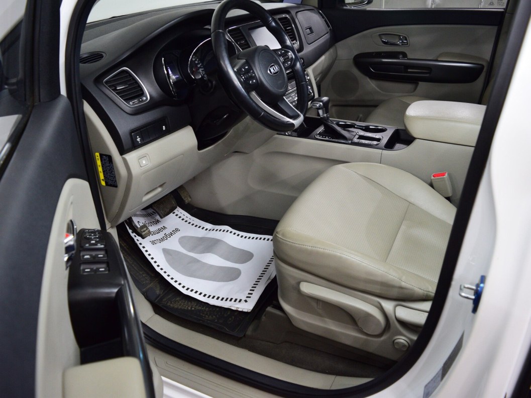 Kia Carnival 2.2 АКПП фото 9
