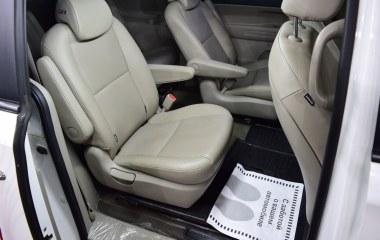 Kia Carnival 2.2 АКПП превью 12