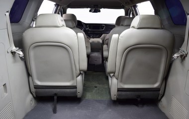 Kia Carnival 2.2 АКПП превью 16