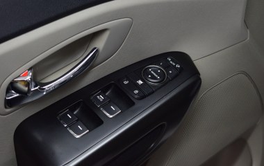 Kia Carnival 2.2 АКПП превью 17