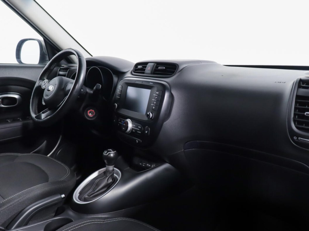 Kia Soul Luxe 2.0 АКПП фото 11