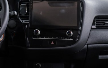 Mitsubishi Outlander Invite 2.0 CVT превью 13