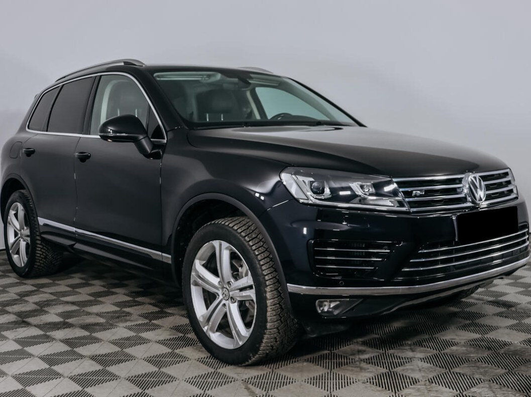 Volkswagen Touareg R-Line 3.0  фото 1