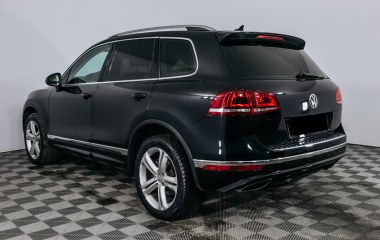Volkswagen Touareg R-Line 3.0  превью 4