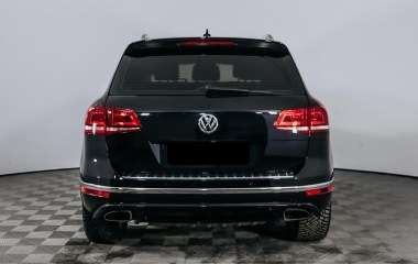 Volkswagen Touareg R-Line 3.0  превью 5