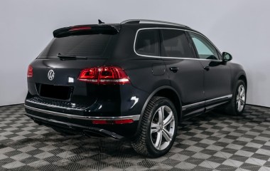 Volkswagen Touareg R-Line 3.0  превью 6