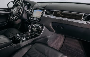 Volkswagen Touareg R-Line 3.0  превью 10