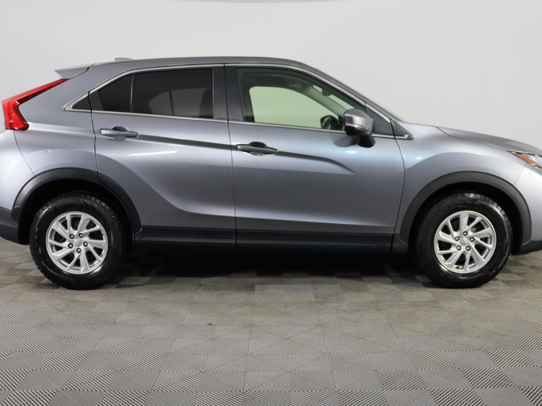 Mitsubishi Eclipse Cross Instyle 1.5 CVT фото 8