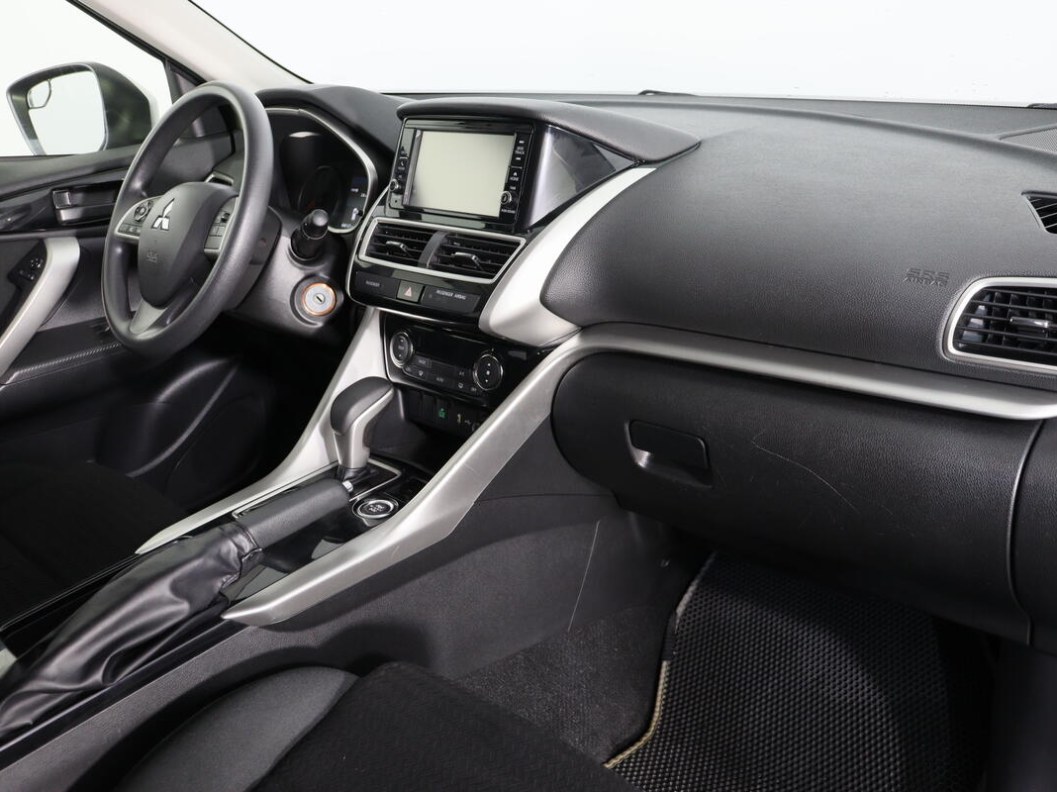 Mitsubishi Eclipse Cross Instyle 1.5 CVT фото 10