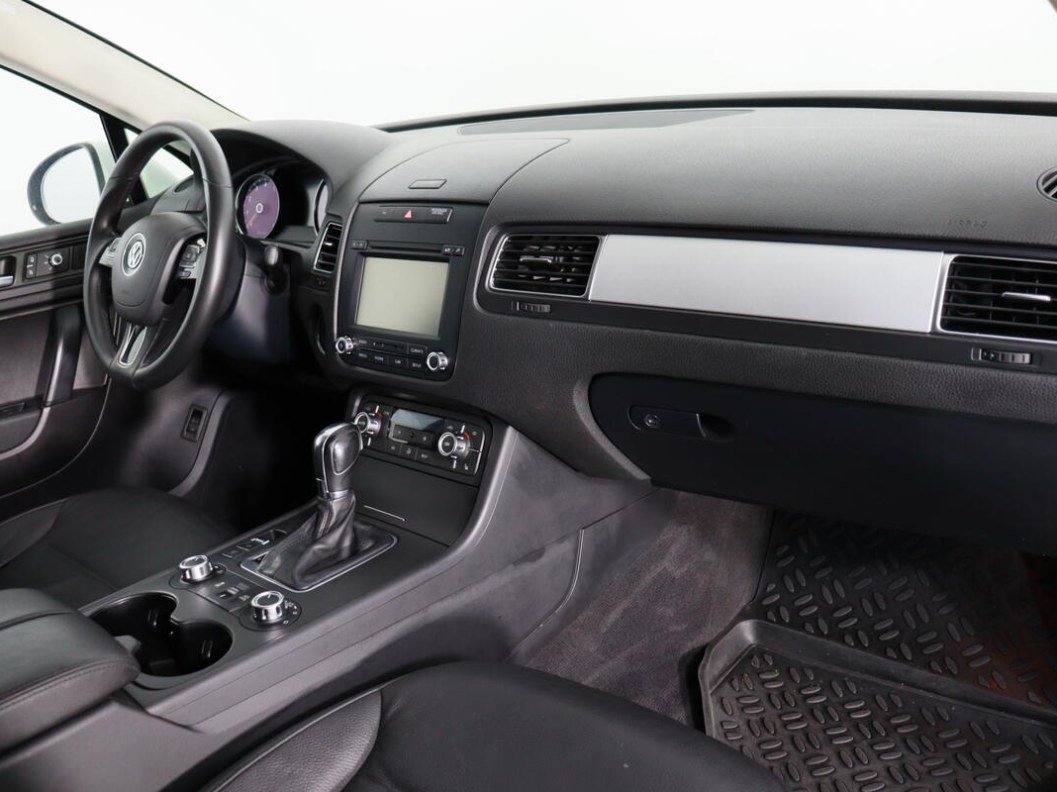 Volkswagen Touareg V6 FSI 3.6  фото 8