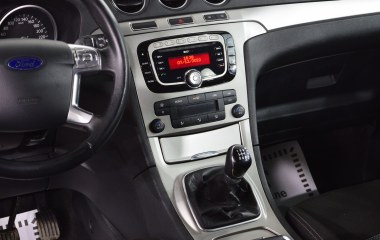Ford Galaxy 2.0 МКПП превью 16
