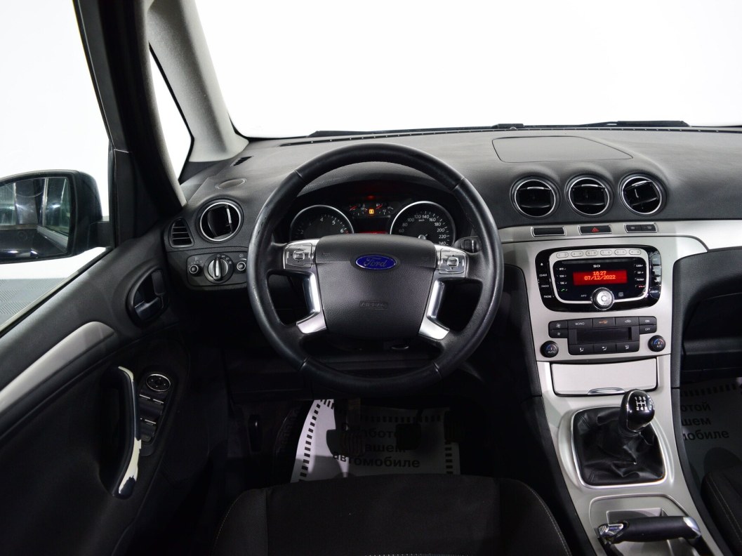 Ford Galaxy 2.0 МКПП фото 17