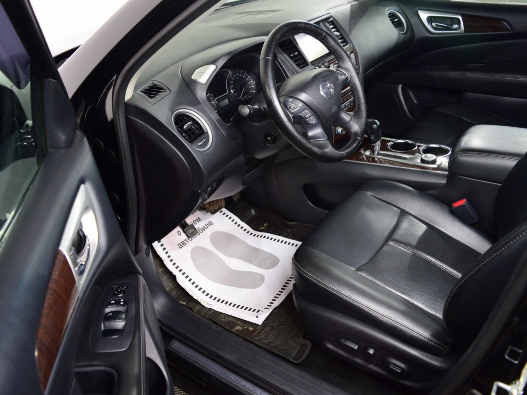 Nissan Pathfinder High 3.5 CVT фото 9