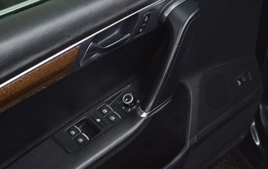 Volkswagen Passat Comfortline 1.8 DSG превью 15