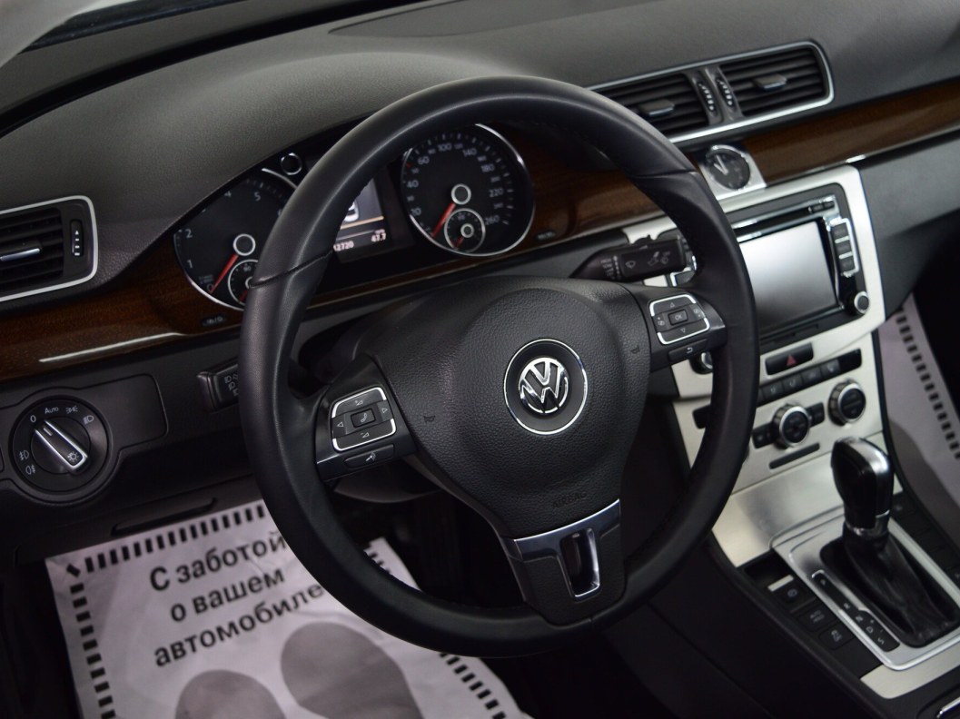 Volkswagen Passat Comfortline 1.8 DSG фото 16