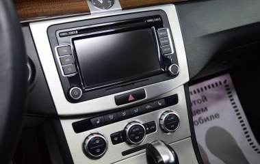 Volkswagen Passat Comfortline 1.8 DSG превью 18