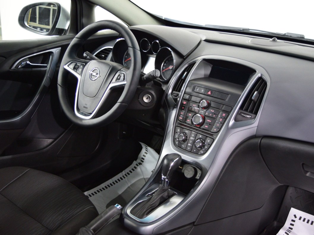 Opel Astra Enjoy 1.4 АКПП фото 15