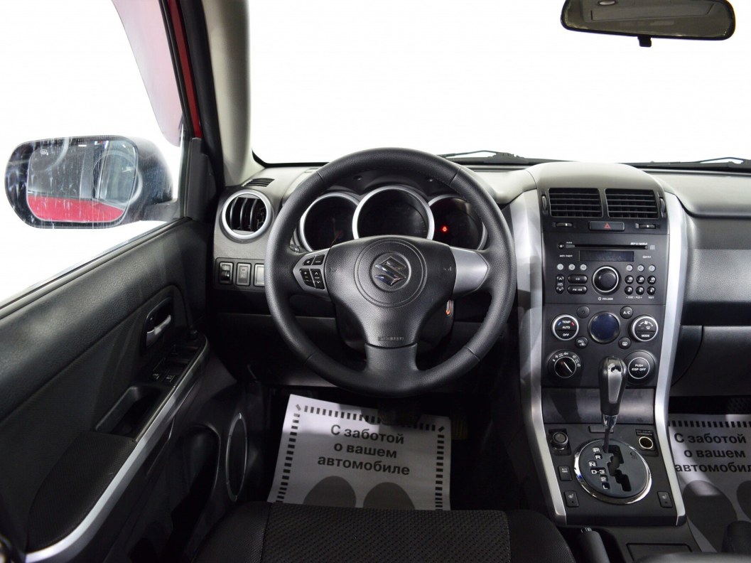 Suzuki Grand Vitara 2.5 АКПП фото 14