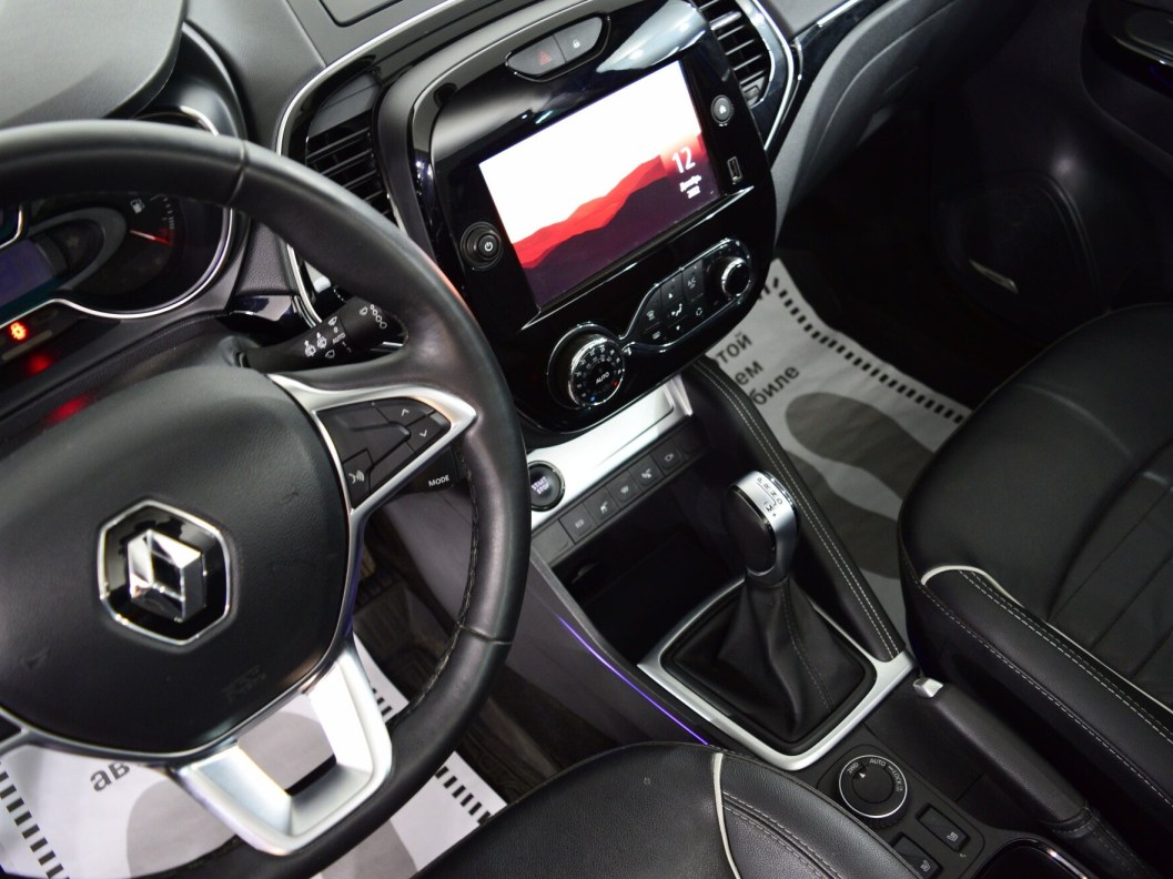 Renault Kaptur 1.3 CVT фото 15