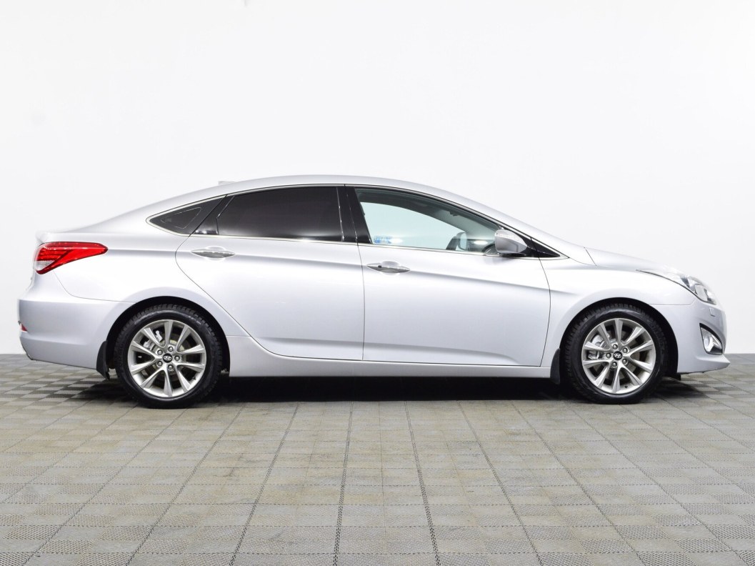 Hyundai i40 Business + Навигация 2.0 АКПП фото 8