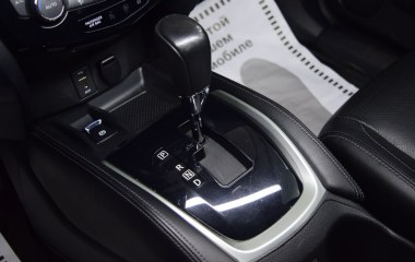 Nissan Qashqai SE+ 2.0 CVT превью 18