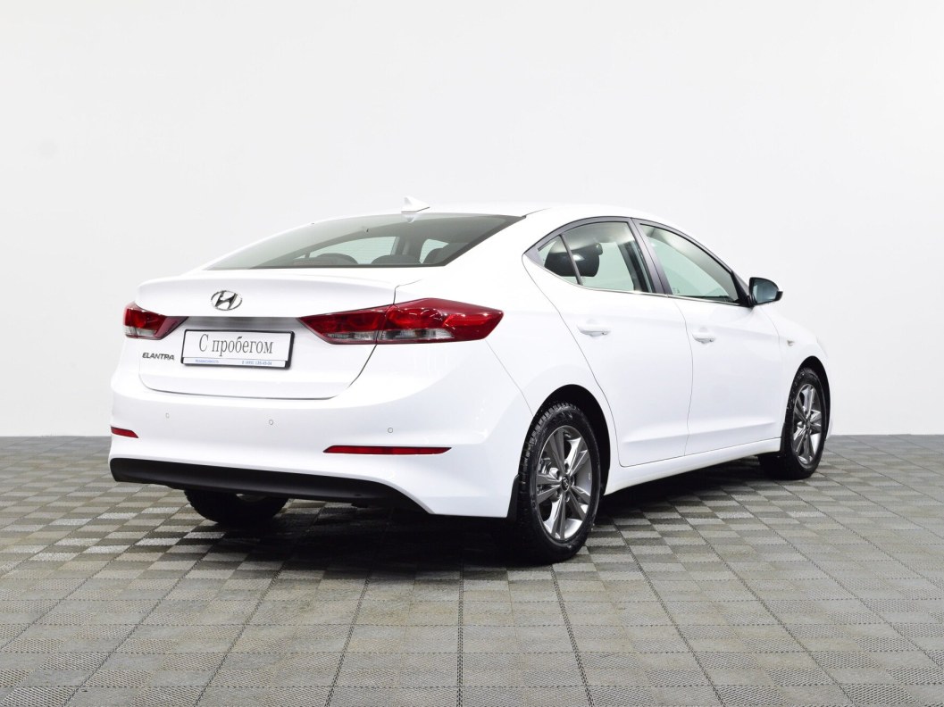 Hyundai Elantra Active 1.6 АКПП фото 7