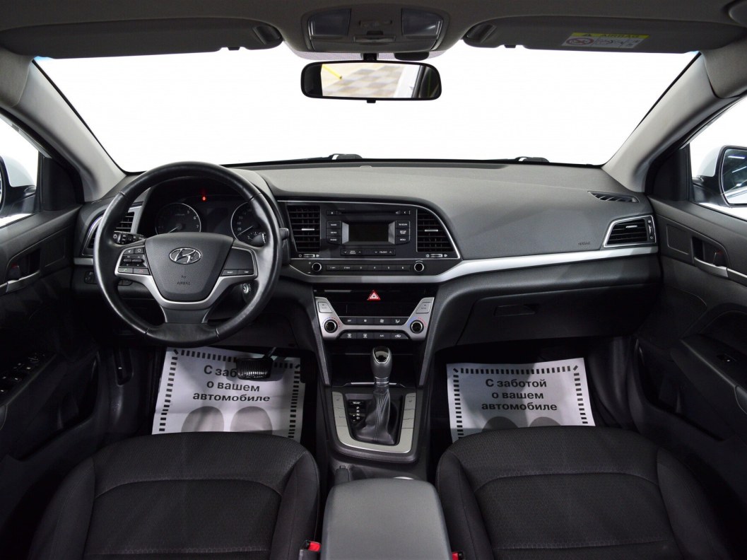 Hyundai Elantra Active 1.6 АКПП фото 10