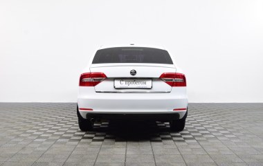 Skoda Superb Elegance 1.8 DSG превью 6