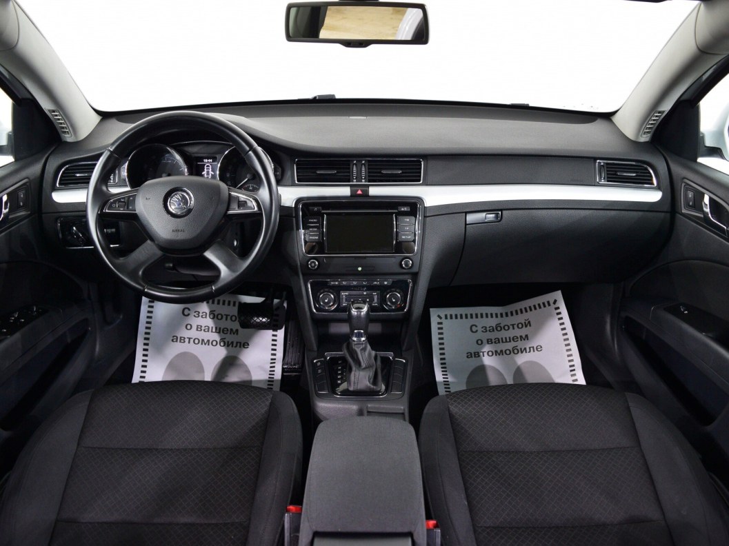 Skoda Superb Elegance 1.8 DSG фото 10
