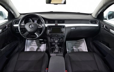 Skoda Superb Elegance 1.8 DSG превью 10