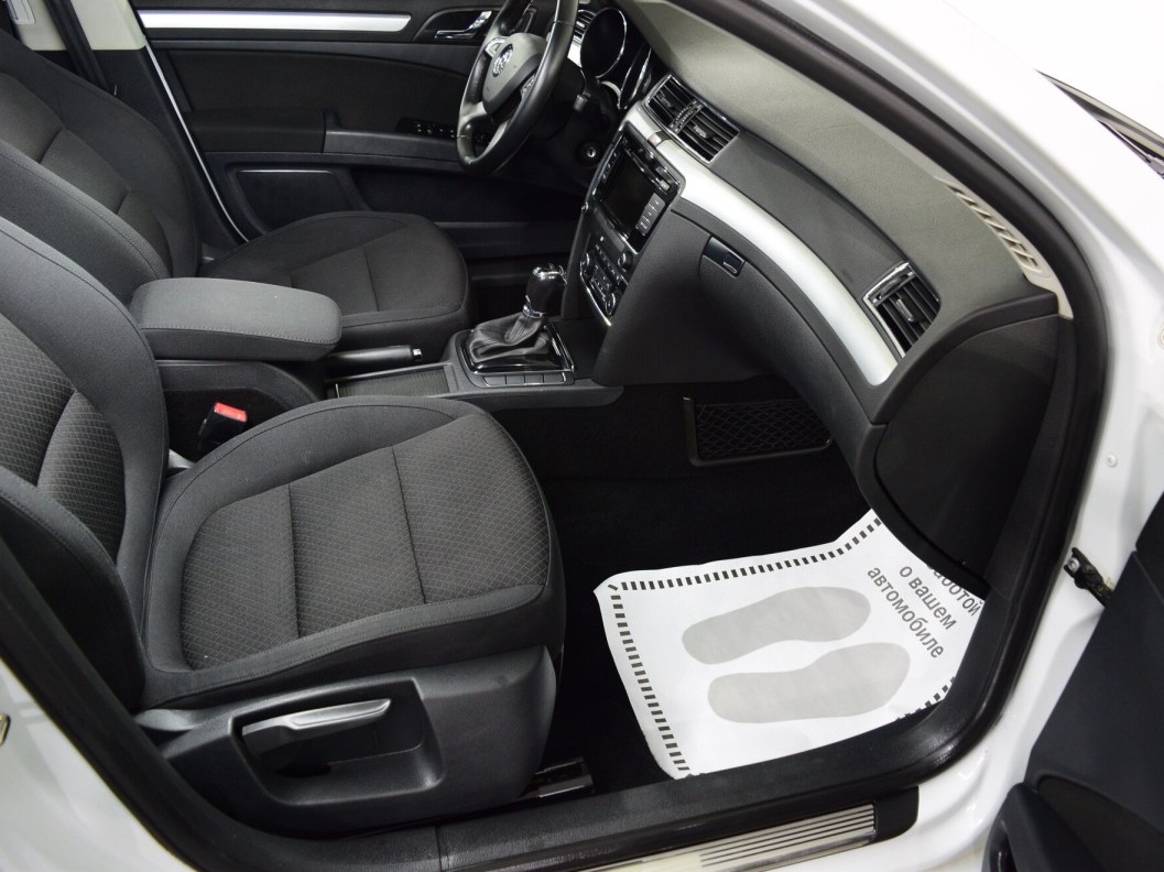 Skoda Superb Elegance 1.8 DSG фото 11