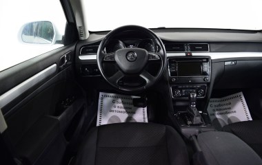 Skoda Superb Elegance 1.8 DSG превью 14