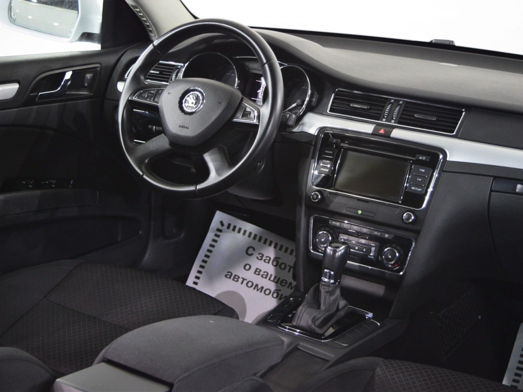 Skoda Superb Elegance 1.8 DSG фото 16